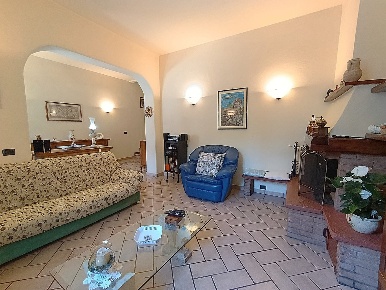Foto Casa indipendente a Pistoia Cireglio di 170 m² con 6 locali in vendita