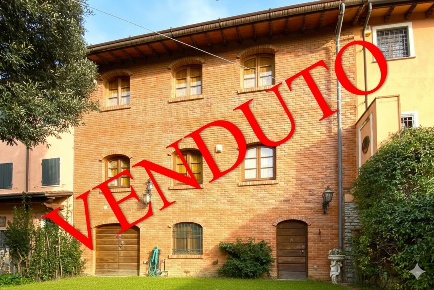 Foto Casa indipendente in via balza fiorita, Camaiore Camaiore Paese