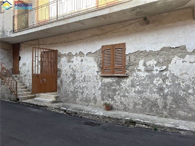 Foto Appartamento in piazza aragona, Grazzanise Centro di 259 m² in vendita