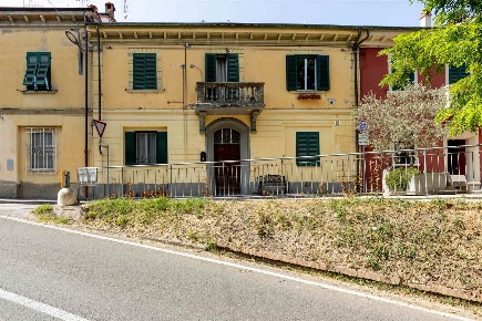Foto Appartamento in Via Don Minzoni 2, Peccioli Centro di 60 m² in vendita