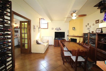 Foto Appartamento a Colle di Val d'Elsa Colle Alta, Borgo Nuovo di 114 m²