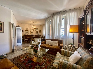 Foto Appartamento a Firenze Coverciano di 100 m² con 5 locali in vendita