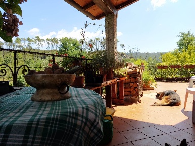 Foto Casa indipendente a Beverino di 130 m² con 5 locali in vendita