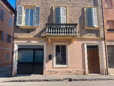Foto Appartamento in via Cortese 8, Modena Musicisti di 75 m² con 3 locali
