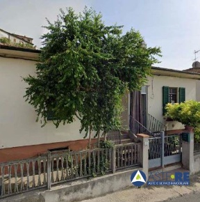 Foto Appartamento in Viale Giuseppe Mazzini, Peccioli Centro di 114 m²