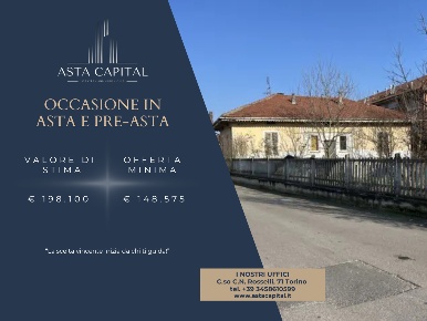 Foto Appartamento in Via Dante, La Loggia Centro di 163 m² con 6 locali