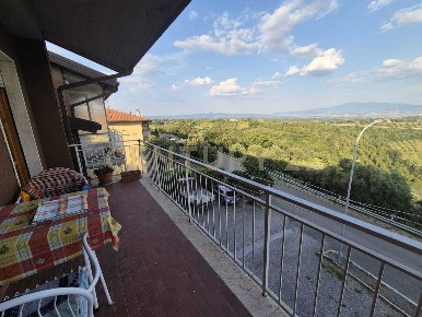 Foto Appartamento in Via degli Olivi 1, Civitella Paganico di 109 m²