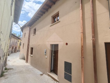 Foto Casa indipendente in CENTRALE, L'Aquila Bellavista - Pianola di 150 m²