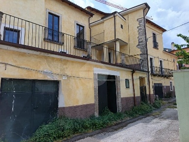 Foto Appartamento in PROGRESSO, Bussi sul Tirino Centro di 60 m² in vendita