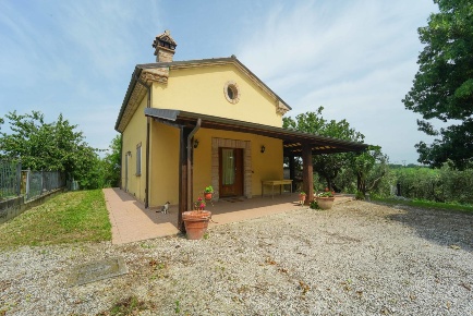 Foto Villa singola in Via Santa Cristina 78, Rimini Sant'Aquilina di 130 m²