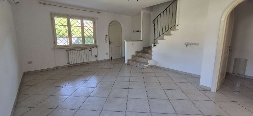 Foto Villa a schiera a Forte dei Marmi Federigi di 171 m² con 7 locali