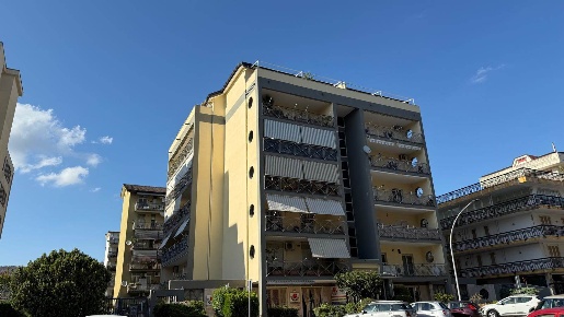 Foto Appartamento in VIA RUGGIERO, Caserta Via Ruggiero di 150 m²