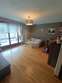 Foto Appartamento in Via Bolzano, Lana Centro di 101 m² con 3 locali