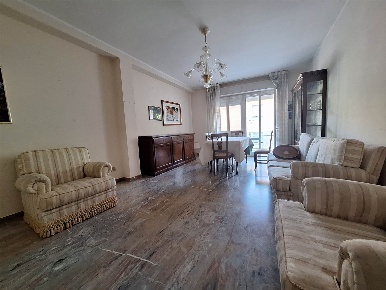 Foto Appartamento a San Severino Marche Centro di 136 m² con 7 locali