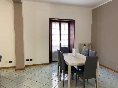 Foto Appartamento in VIA MAZZINI, Crema Centro Storico di 100 m² in affitto