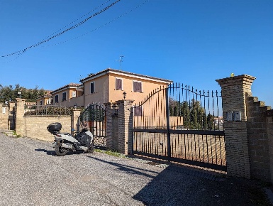 Foto Appartamento in Via della Maglianella 223-B8, Roma in affitto