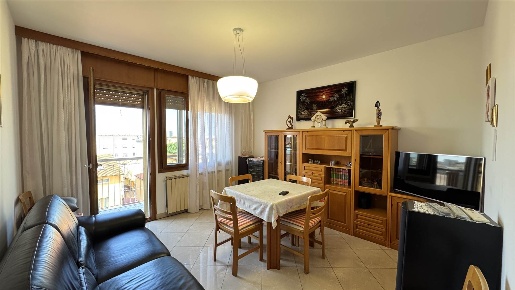 Foto Appartamento a Chioggia Sottomarina di 65 m² con 4 locali in vendita