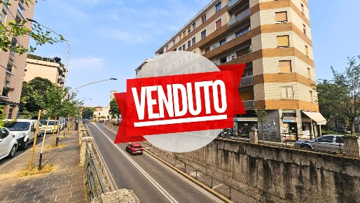 Foto Appartamento in Via Armando Diaz 2, Saronno di 80 m² con 2 locali