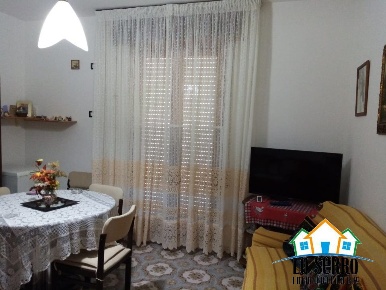 Foto Appartamento in VIA MONTE GRAPPA, Alcamo Centro di 85 m² con 3 locali