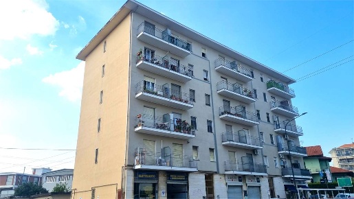 Foto Appartamento in Via Regio Parco 110, Settimo Torinese di 48 m²