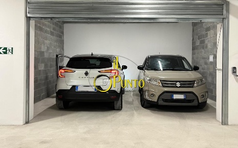 Foto Box in via Lamarmora, Sanremo San Martino - Villetta di 16 m²