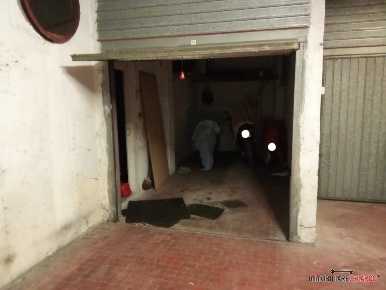 Foto Box a Colle di Val d'Elsa Abbadia, Campolungo di 15 m² in vendita