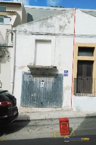 Foto Box in via C. Scalia, Pachino Centro di 20 m² con 1 locali in vendita