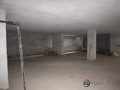 Foto Box in Viale Aldo Moro, Olbia Viale Aldo Moro, Ospedale Vecchio