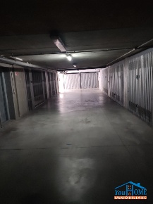 Foto Box in via calabria, Bari Carbonara di Bari di 50 m² in vendita