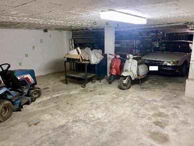 Foto Garage in VIA ROMA 1, Scarperia e San Piero Scarperia di 63 m²