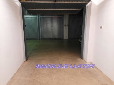 Foto Garage in ACCIAIOLO, Scandicci Casellina di 14 m² con 1 locali