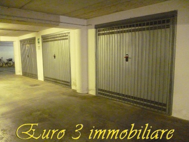 Foto Box a Ascoli Piceno in vendita