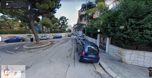 Foto Garage in VIA VITTORIO VENETO, Andria Ospedale di 143 m² in vendita