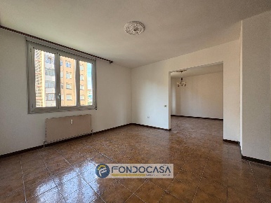 Foto Appartamento in via Romagnoli, Savona Oltreletimbro, Santa Rita