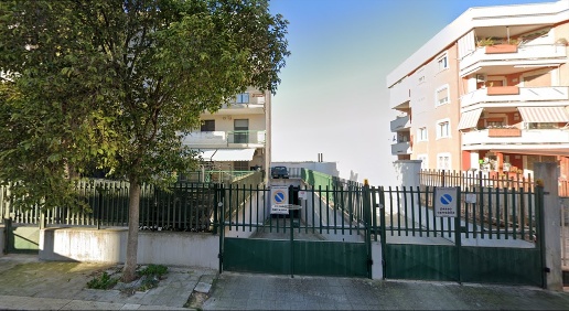 Foto Box in casamassima via pesce, Casamassima di 80 m² con 1 locali