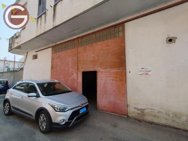 Foto Garage in Viale San Martino, Taurianova in vendita