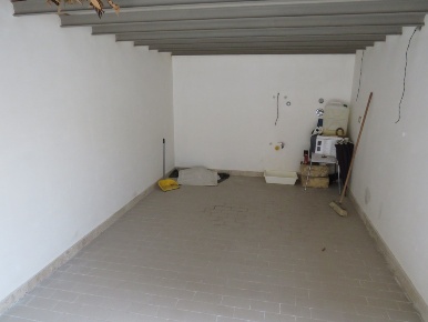 Foto Box in Via Ravidà 44, Trapani di 16 m² in vendita