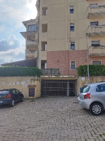 Foto Box in via cavour, Vibo Valentia di 31 m² in vendita