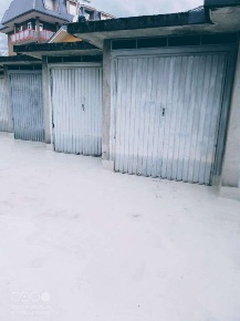 Foto Box in PIAZZA DELLA REPUBBLICA, Villadossola di 30 m² con 2 locali