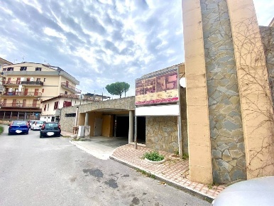 Foto Box in Via Pietro Mascagni, Agropoli di 15 m² in vendita
