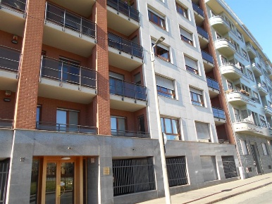 Foto Magazzino in Via Tirreno, Torino Crocetta di 34 m² in vendita