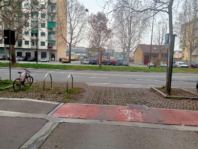 Foto Box in C.SO TRAIANO, Torino Mirafiori Nord di 38 m² con 1 locali