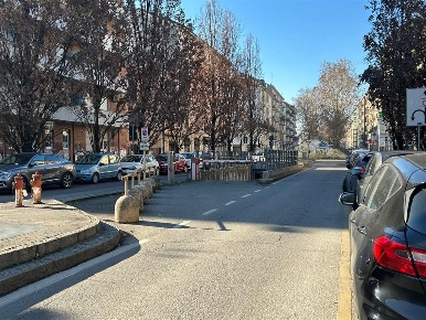 Foto Box in Via Pavia, Milano in vendita