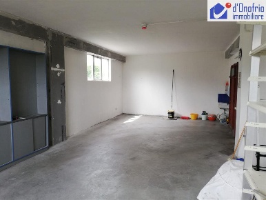 Foto Box in VIA ROMA, Mirabello Sannitico di 51 m² con 1 locali in vendita