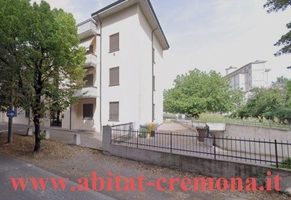 Foto Box in via san bernardo, Cremona San Bernardo - Zaist di 15 m²