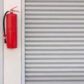 Foto Box in via battisti, San Donato Milanese Centro di 14 m² in vendita