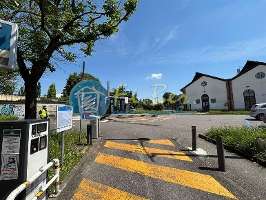 Foto Box in Via Pietro da Cernusco, Cernusco sul Naviglio in vendita