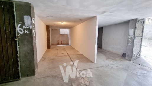 Foto Box a Cervia di 20 m² con 1 locali in vendita