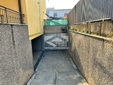 Foto Box a Pontirolo Nuovo di 12 m² in vendita