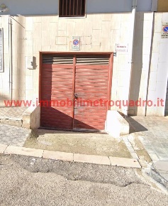 Foto Box in via R. Basso, Manfredonia in vendita